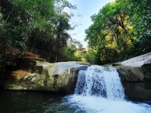 Cachoeira das Andorinhas, Aldeia Velha, Silva Jardim - RJ