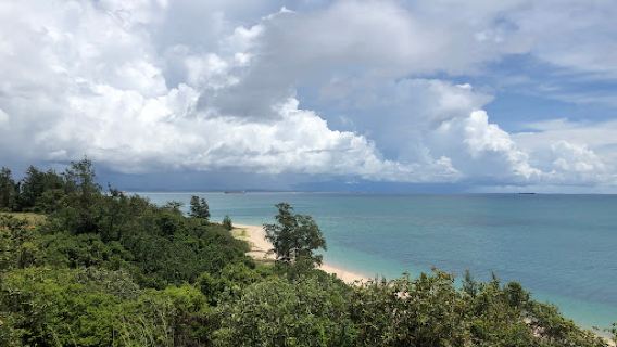 Middle Beach (Dharrpamiwuy)