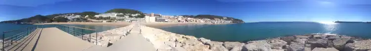 Hotels near Praia do Ouro