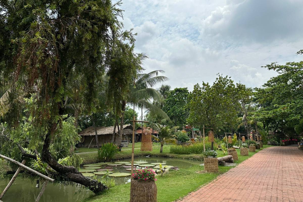 Bình Quới Village