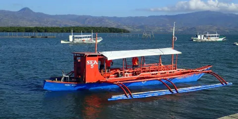 Manjuyod White Sandbar