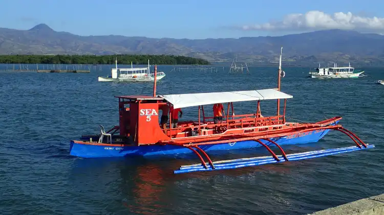 Hotels near Manjuyod White Sandbar