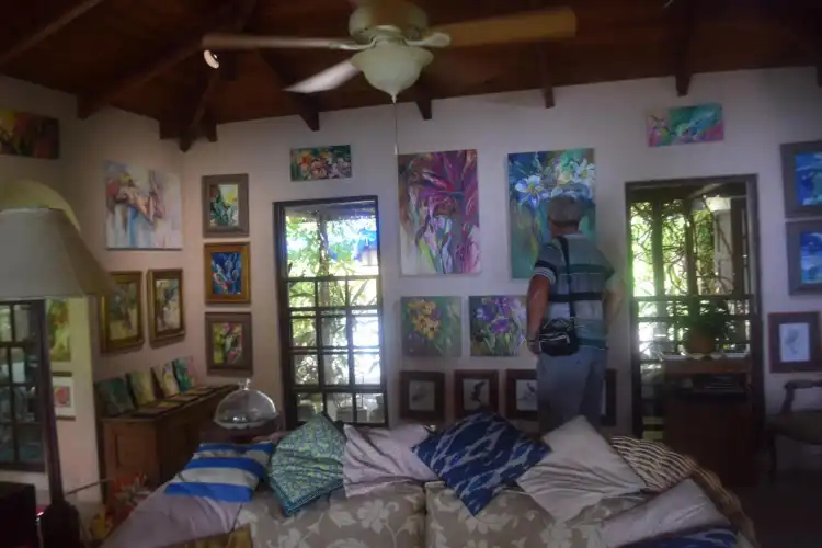 Hotels near Gobinet Art at Coates Cottage