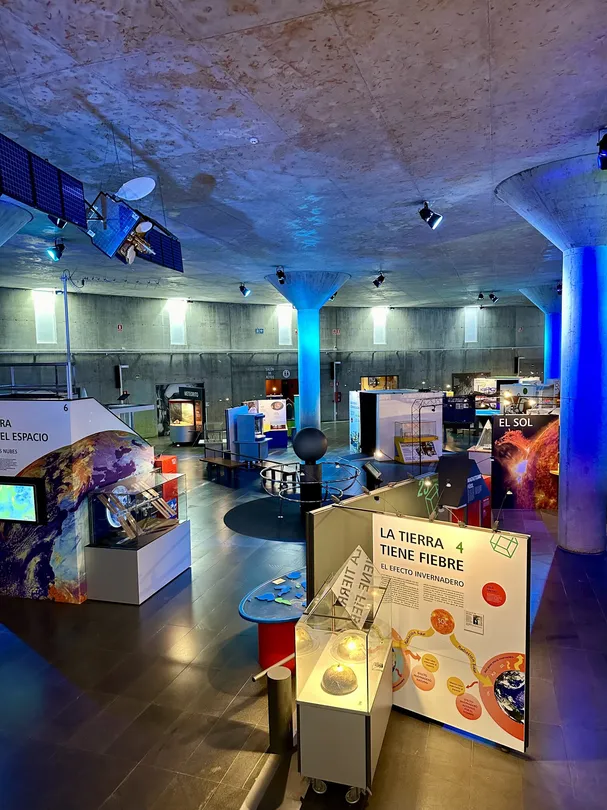 1_Museum of Science and the Cosmos