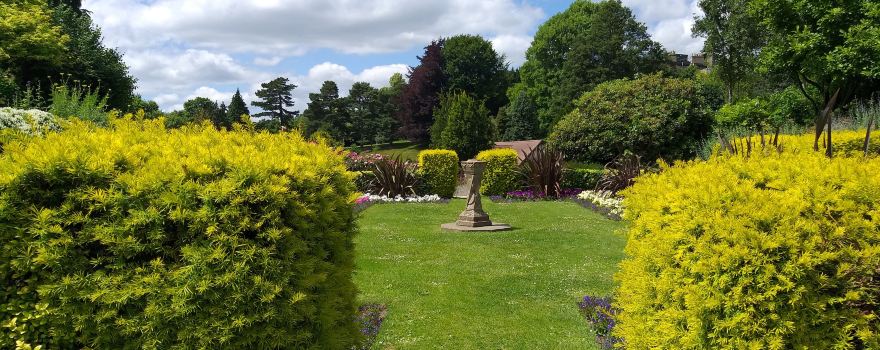Calverley Grounds