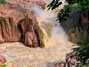 Raneh Falls