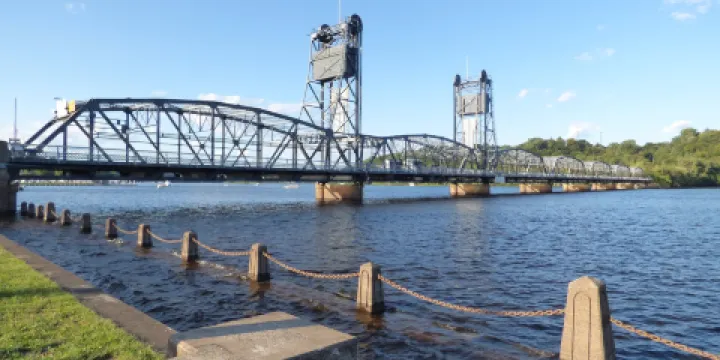 Historic Lift Stillwater Bridge