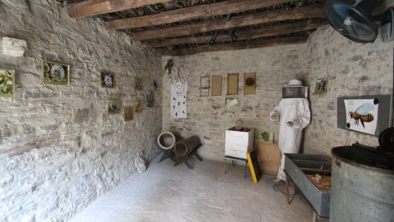 Bee & Embroidery Museum