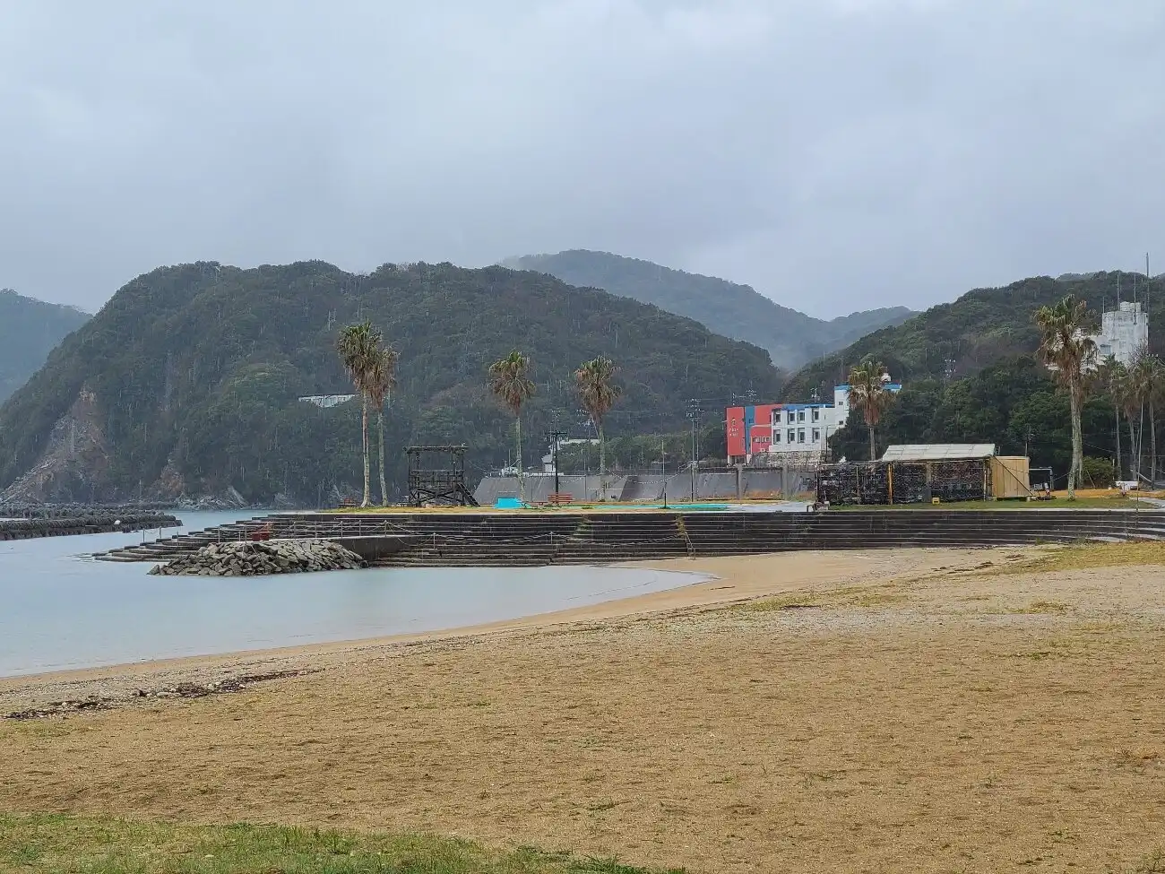 Hotels near Wagu Sunshine Beach