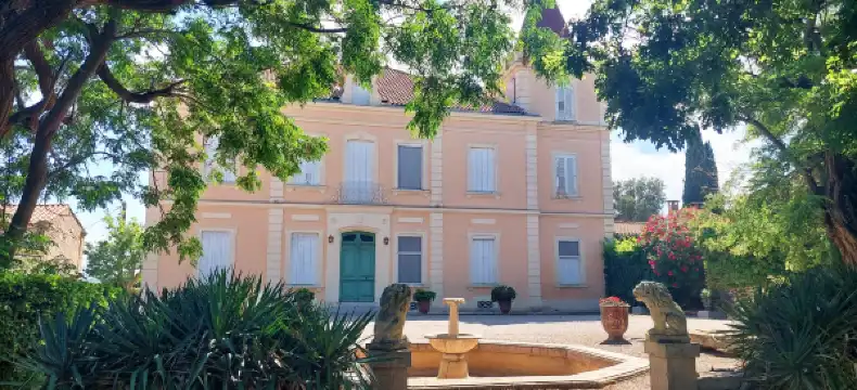 Hotels in Frontignan