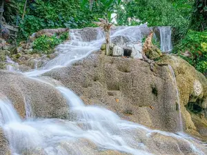 Little Dunn's River Beach