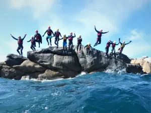 Kernow Coasteering