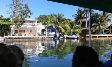 Placencia Municipal Pier & Plaza