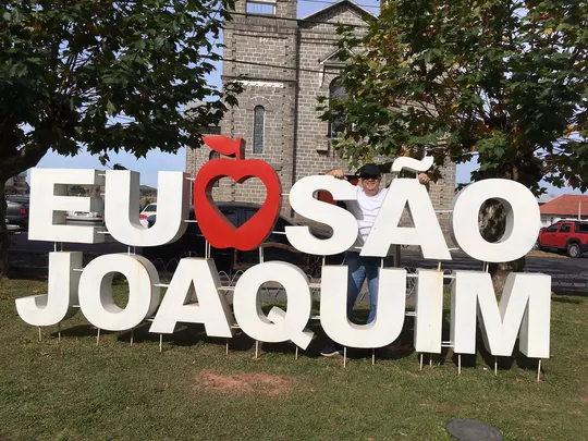 3_João Ribeiro Square