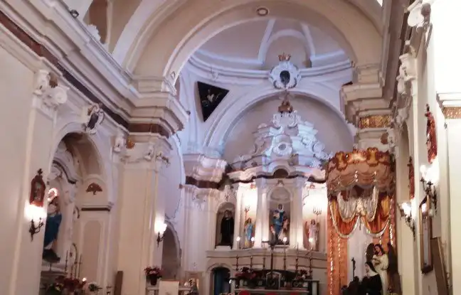 Hotels near Chiesa di Santa Maria Maggiore