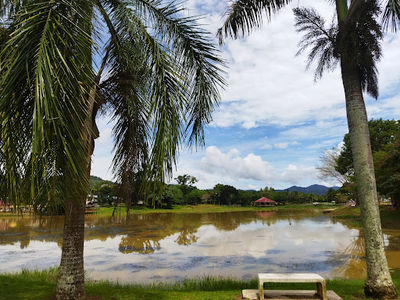 Taman Tasek Takong