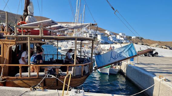 AVRA CRUISES |