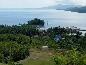 Bukit Palipi Sendana Kab. Majene.