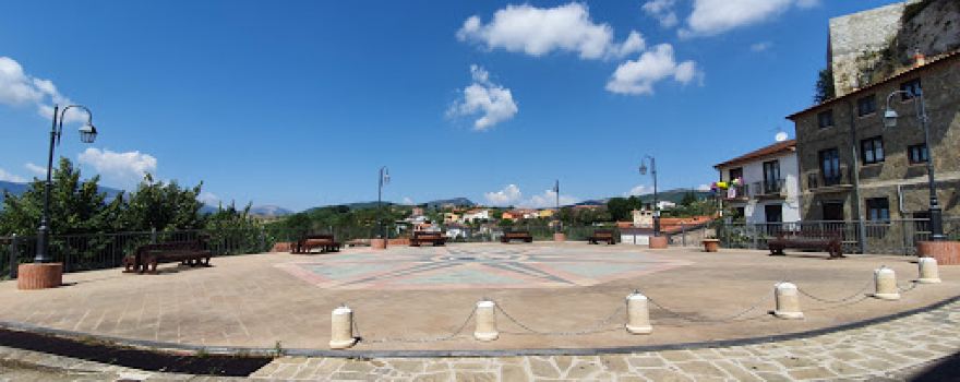 Piazza Giuseppe Garibaldi