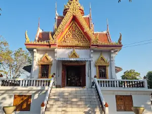 วัดหน้าต่างนอก