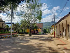 Simón Bolivar Park