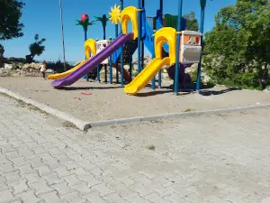 PİRAZİZ ZİYARETİ VE MESİRE ALANI