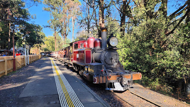 Emerald Lake Wading Pool