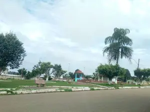 Praça de Candeias do Jamari