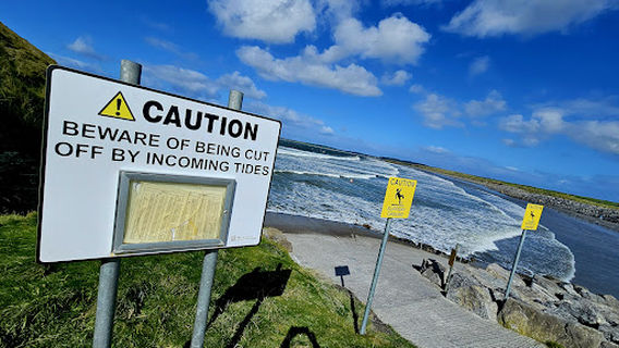 Rosses Point Beach