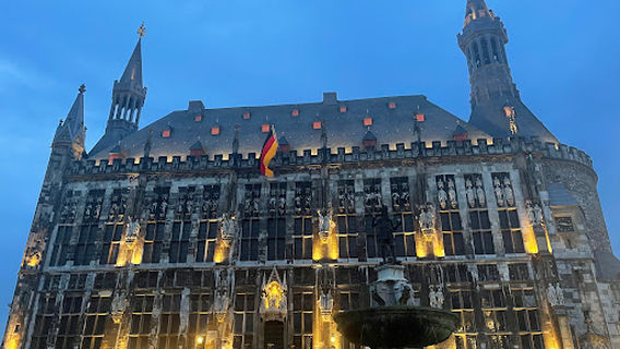Marktplatz am Rathaus