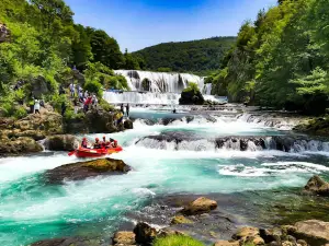Una RC Kiro Rafting