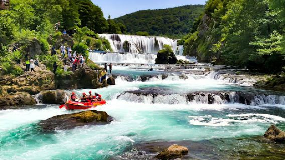 Una RC Kiro Rafting