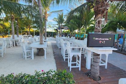 Castaways Conch Bar