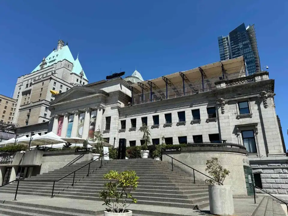 1_Vancouver Art Gallery
