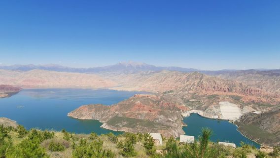 Kanbula National Forest Park - Turtle Mountain and Peaceful Lake