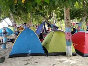 Pasir Putih Tubo Tengah