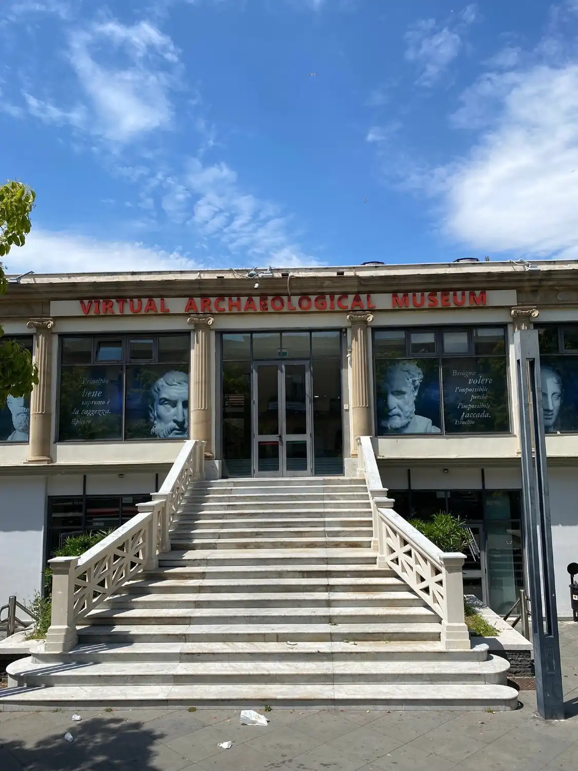 Hotels near MAV - Virtual Archaeological Museum