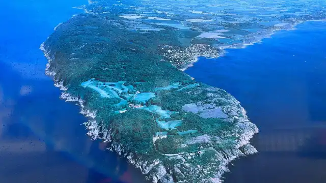 Hotels near Kullen Lighthouse