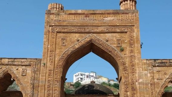 Adhai Din Ka Jhopra - Ajmer