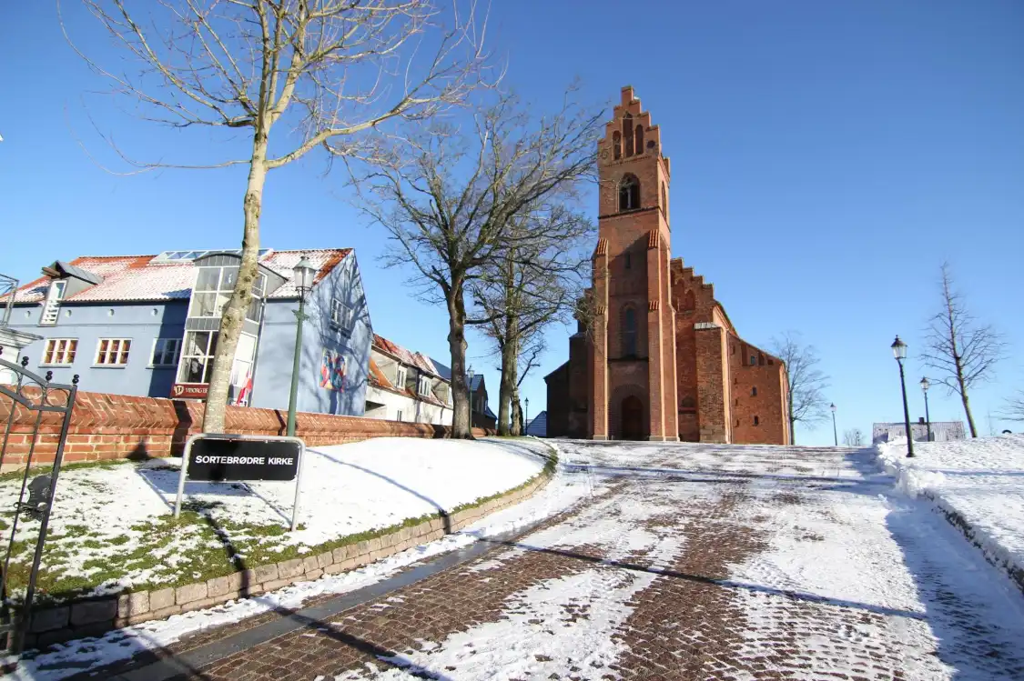 Hotels near Sortebrodre Kirke