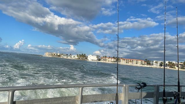 Marathon lady party boat fishing