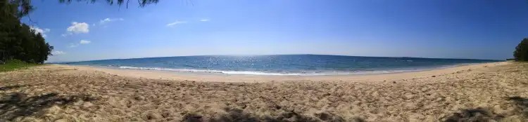 Các khách sạn gần Natai Beach