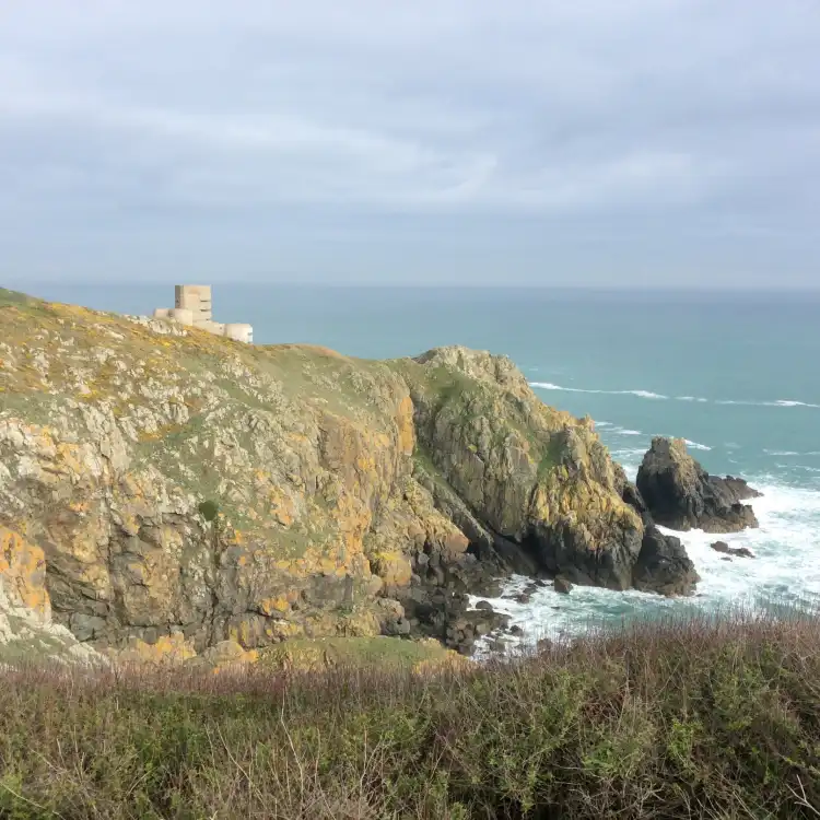 Hotels near Pleinmont Observation Tower