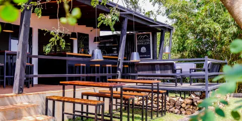 1000 Hills Distillery
