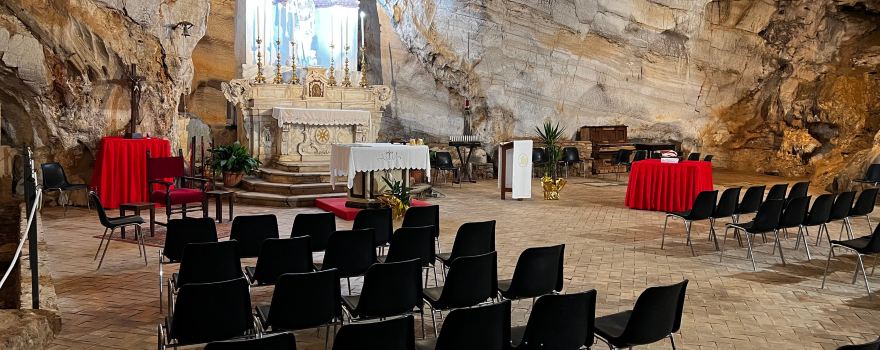 Grotta del Santuario di San Michele Arcangelo