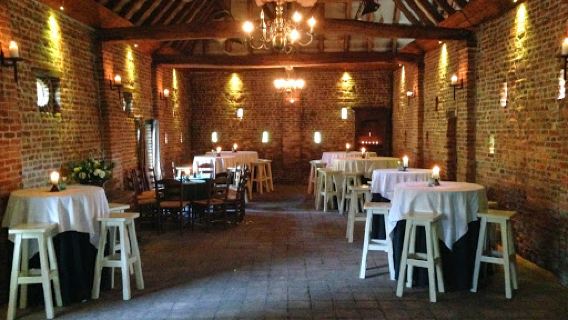 Castle Aldendriel Party Accommodation