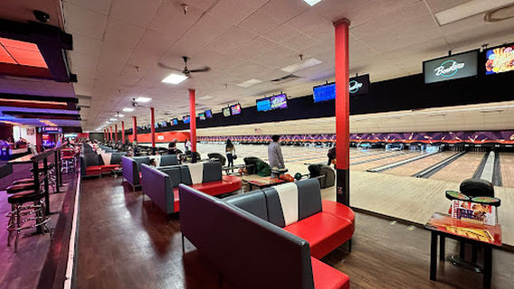 AMF Pinole Valley Lanes