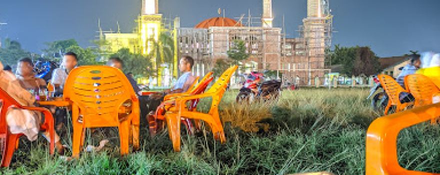 Lapangan Merdeka Sekampung