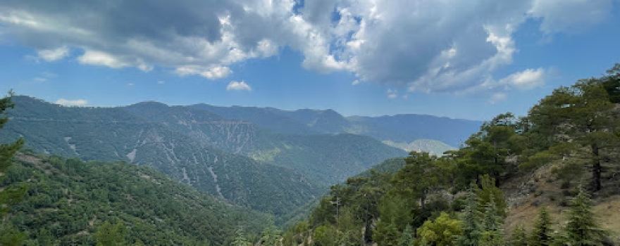 View point and trail