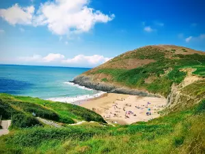 Traeth Mwnt